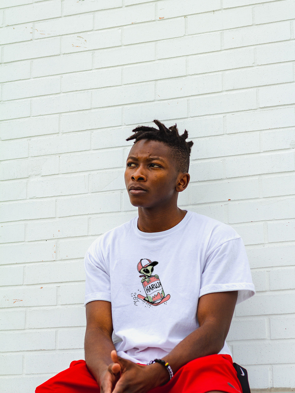 Haruja - Alien Skate Tee